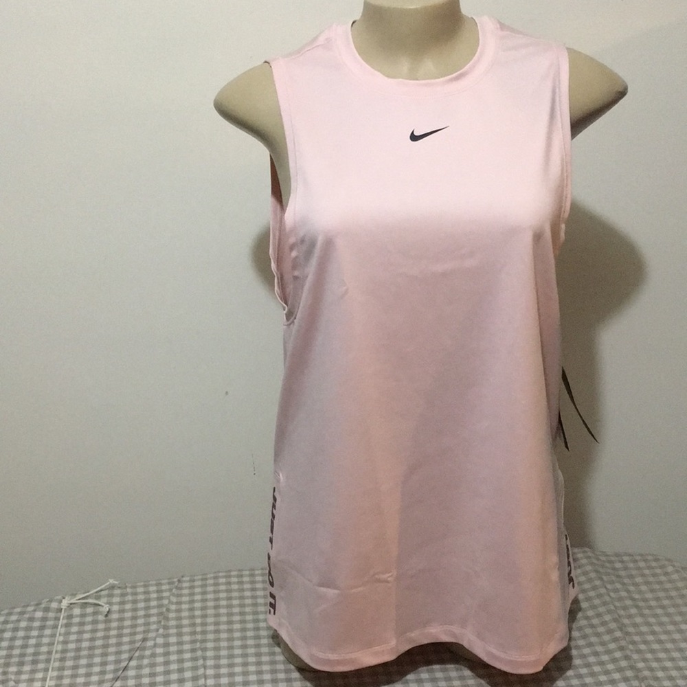Brand New Nike Pro